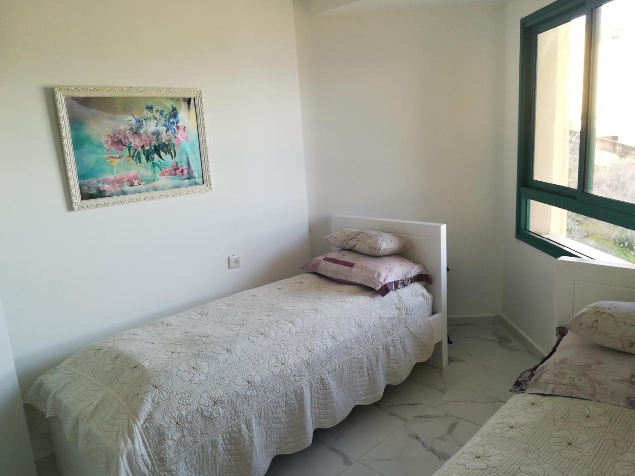 Apartment By The Lake Tiberiade Esterno foto