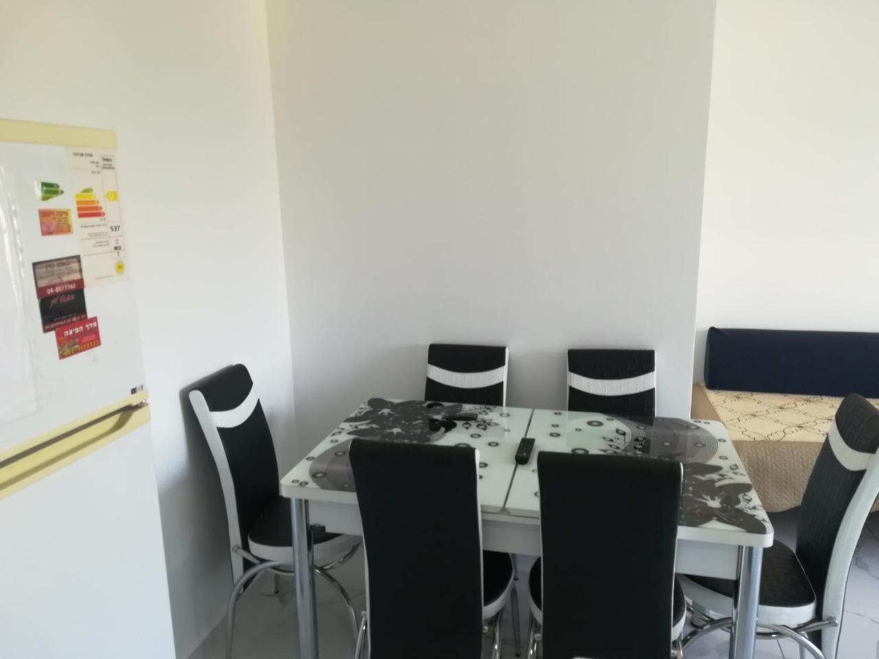 Apartment By The Lake Tiberiade Esterno foto