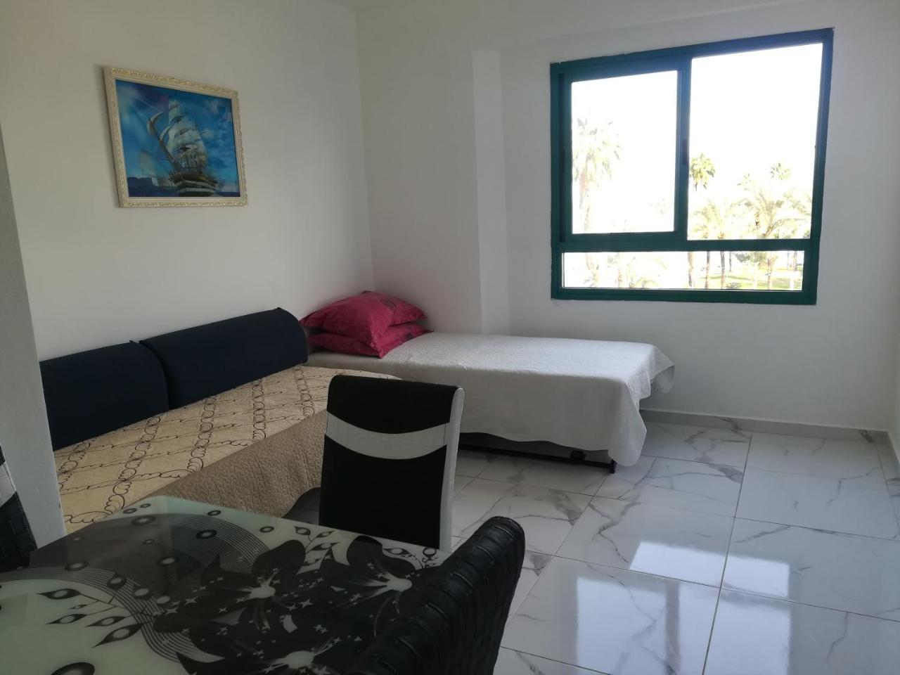 Apartment By The Lake Tiberiade Esterno foto