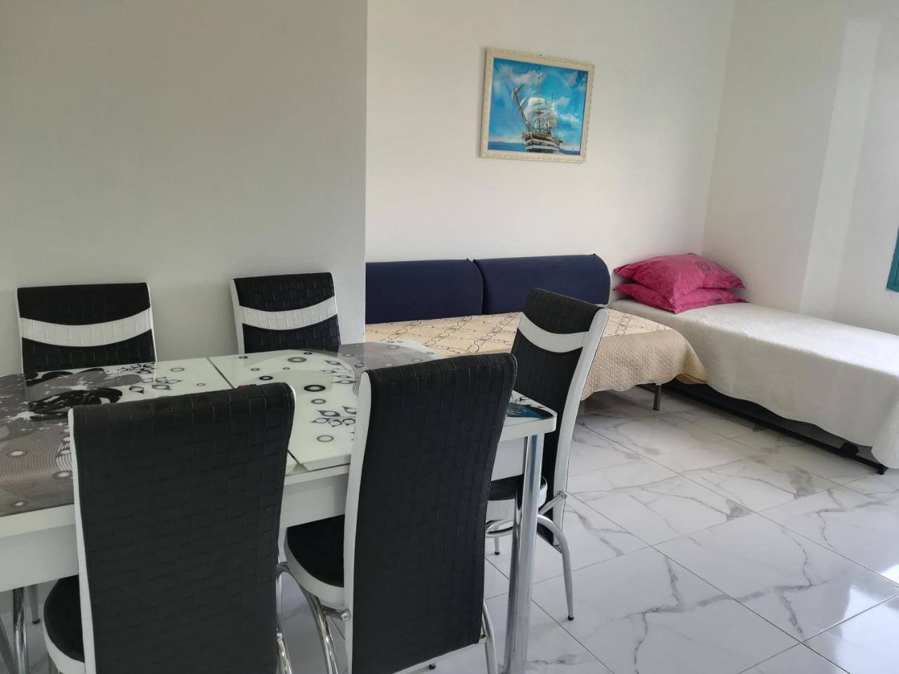 Apartment By The Lake Tiberiade Esterno foto