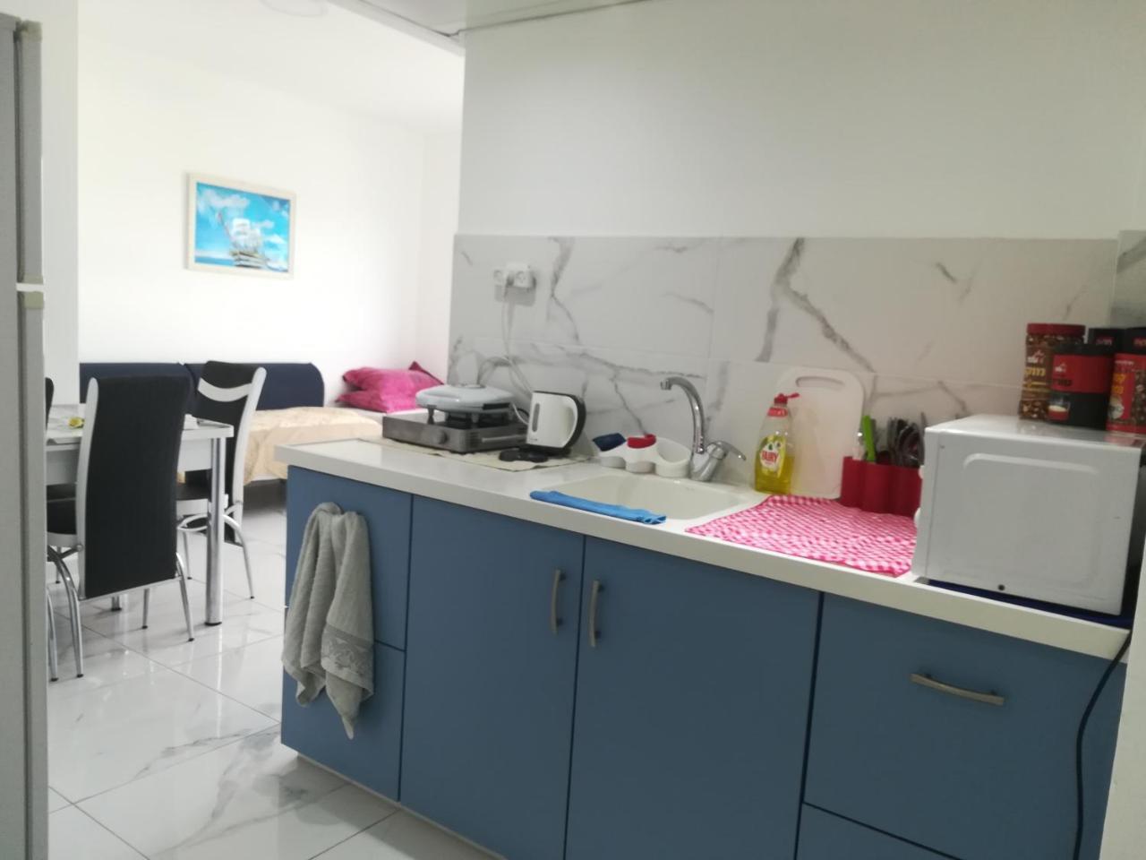 Apartment By The Lake Tiberiade Esterno foto