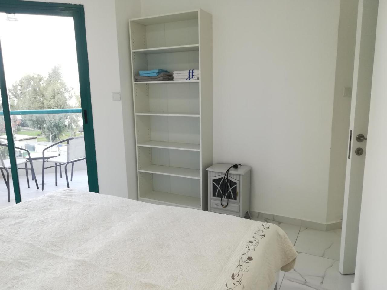 Apartment By The Lake Tiberiade Esterno foto